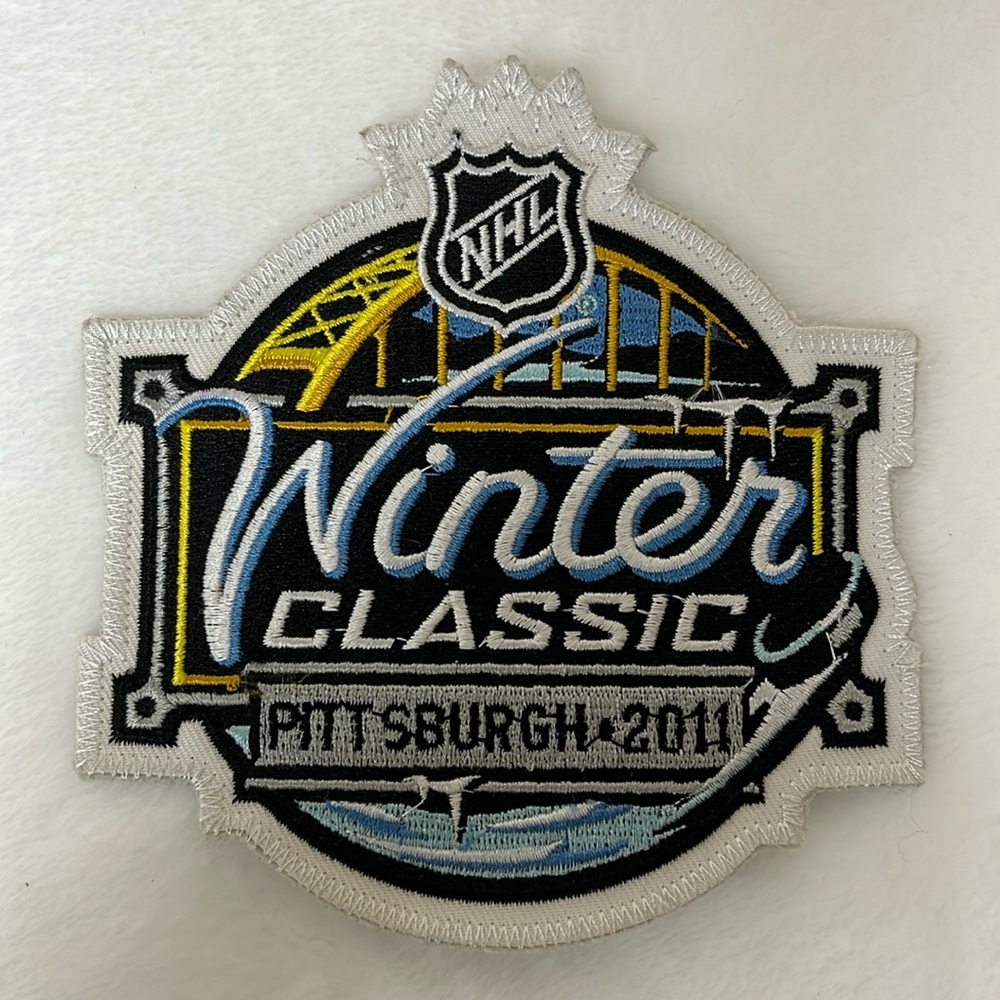 NHL 2011 Winter Classic Patch-Heinz Field-Pittsburgh
